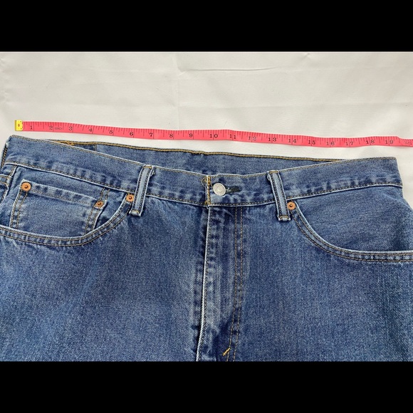 Vintage Levi Jeans - Picture 2 of 4
